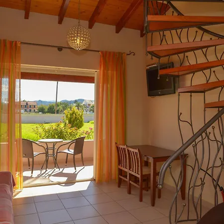 Megali Luxuries Apartamento *