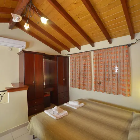 Megali Luxuries * Corfu (city)